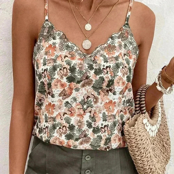 Multicolor Boho Women's Ditsy Floral Sleeveless Camisole Top - Picture 2 of 6